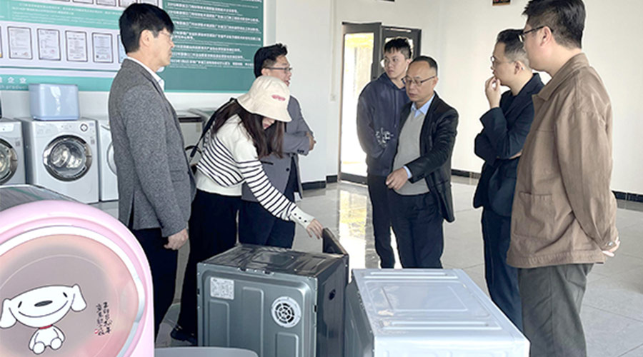 再續(xù)前緣！客戶遠道而來到訪金環(huán)電器洽談滾筒干衣機合作